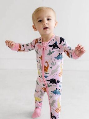 LITTLE SLEEPIES pink dinosaur print bamboo zippy 18-24 month